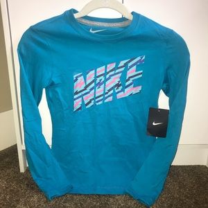 NWT Nike long sleeve girls teal/turquoise shirt